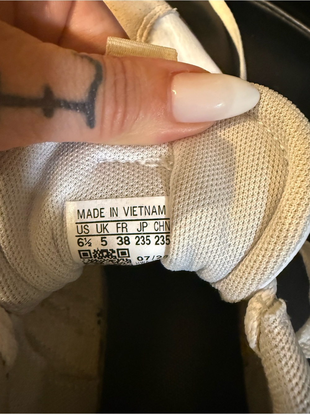 adidas White and Black Low-Top Sneakers with Gum Sole - Picture 5 of 5